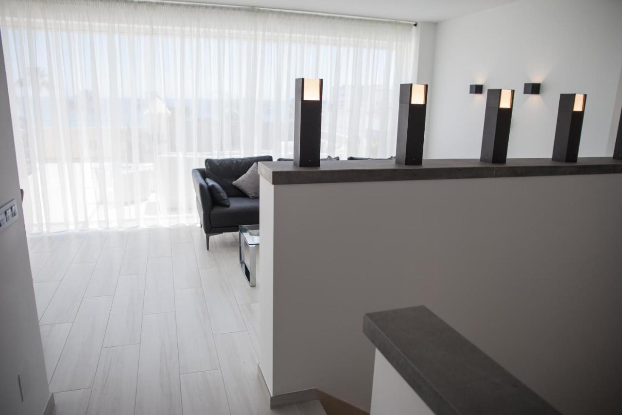 Spacious 200 Sq.M. Penthouse With Sea View Terraces Торремолинос Экстерьер фото