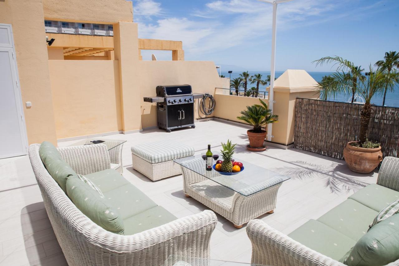 Spacious 200 Sq.M. Penthouse With Sea View Terraces Торремолинос Экстерьер фото